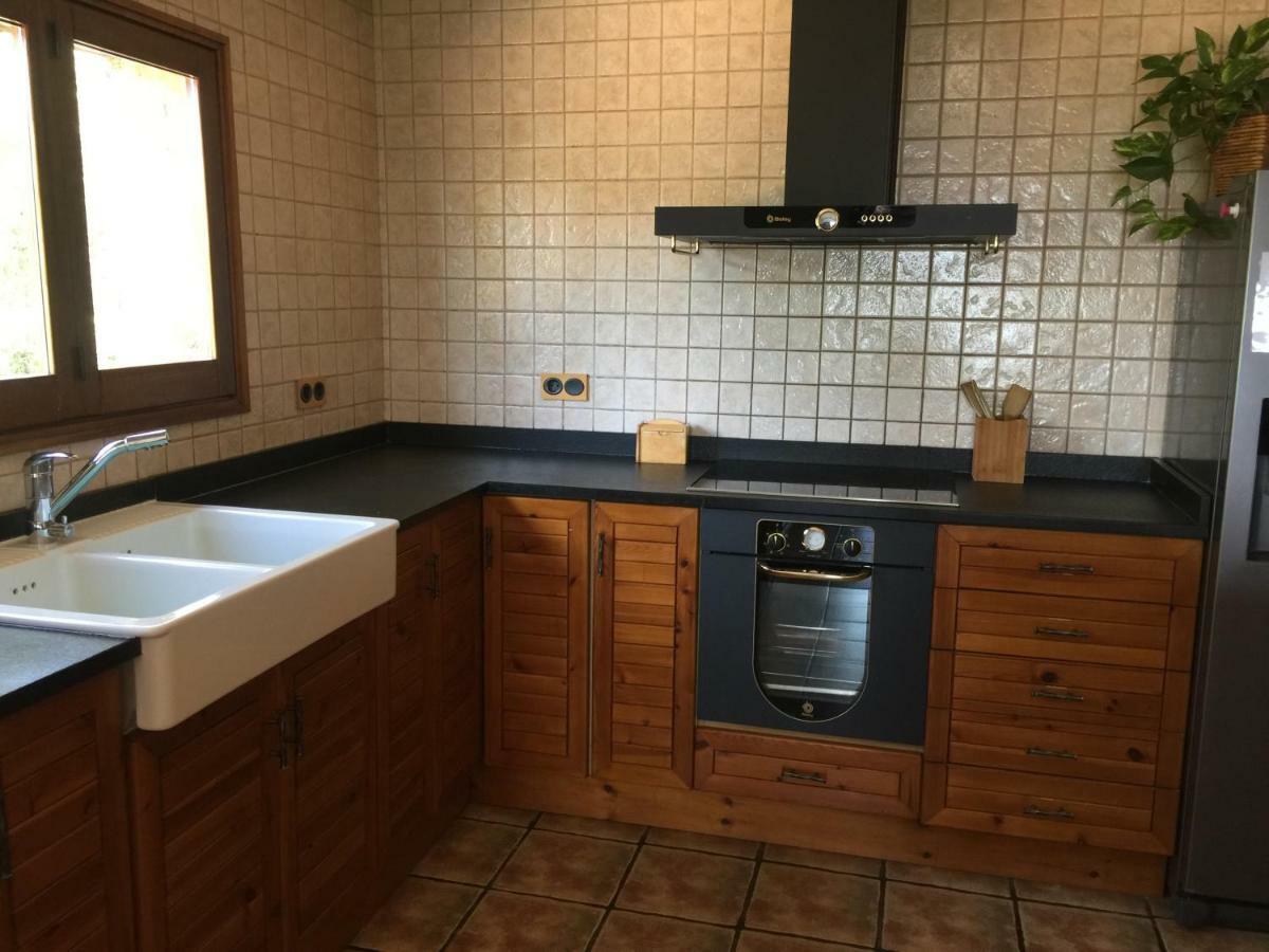 Can Cadiretes Llagostera Exterior photo